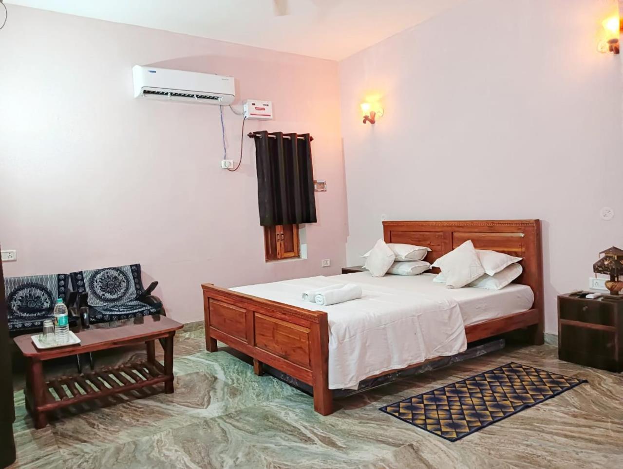 Sadhna Sadan Homestay Panna Madla Exterior foto